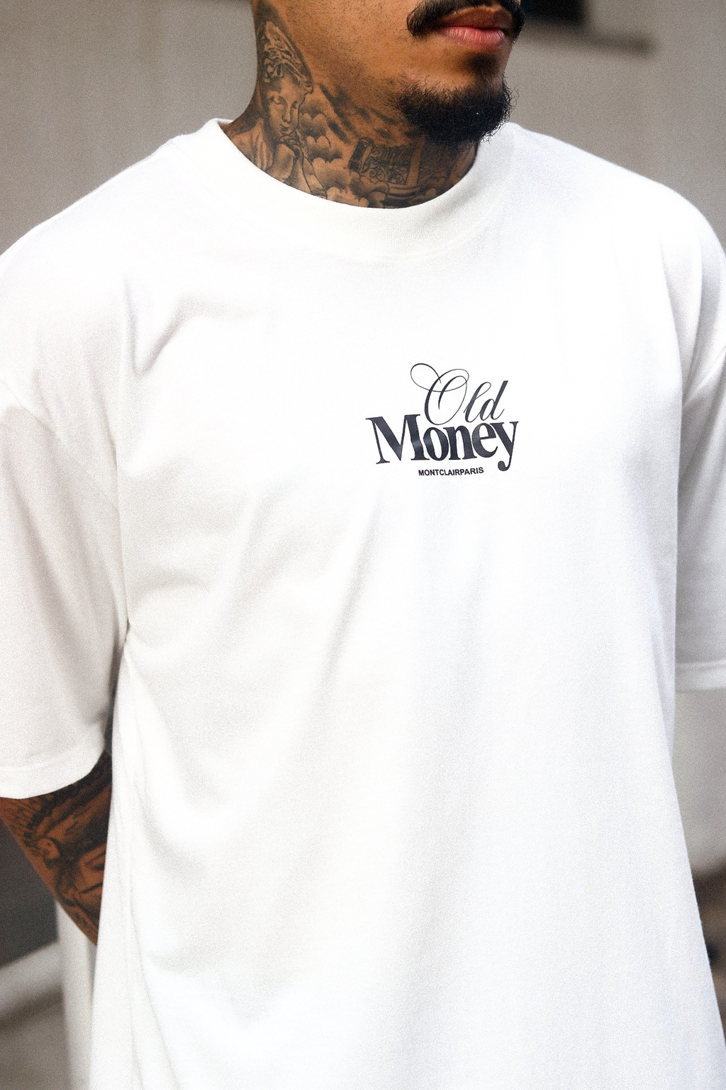 CAMISETA "OLD MONEY" OFF WHITE — foto 4