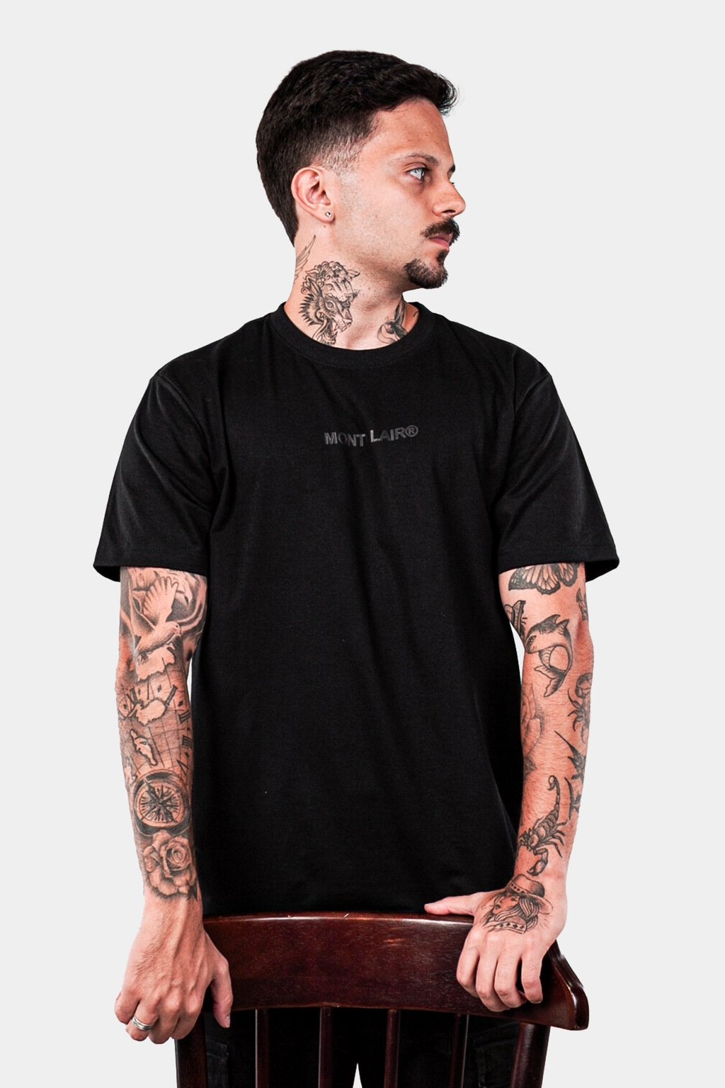 CAMISETA ''BASIC'' ALL BLACK — foto 1
