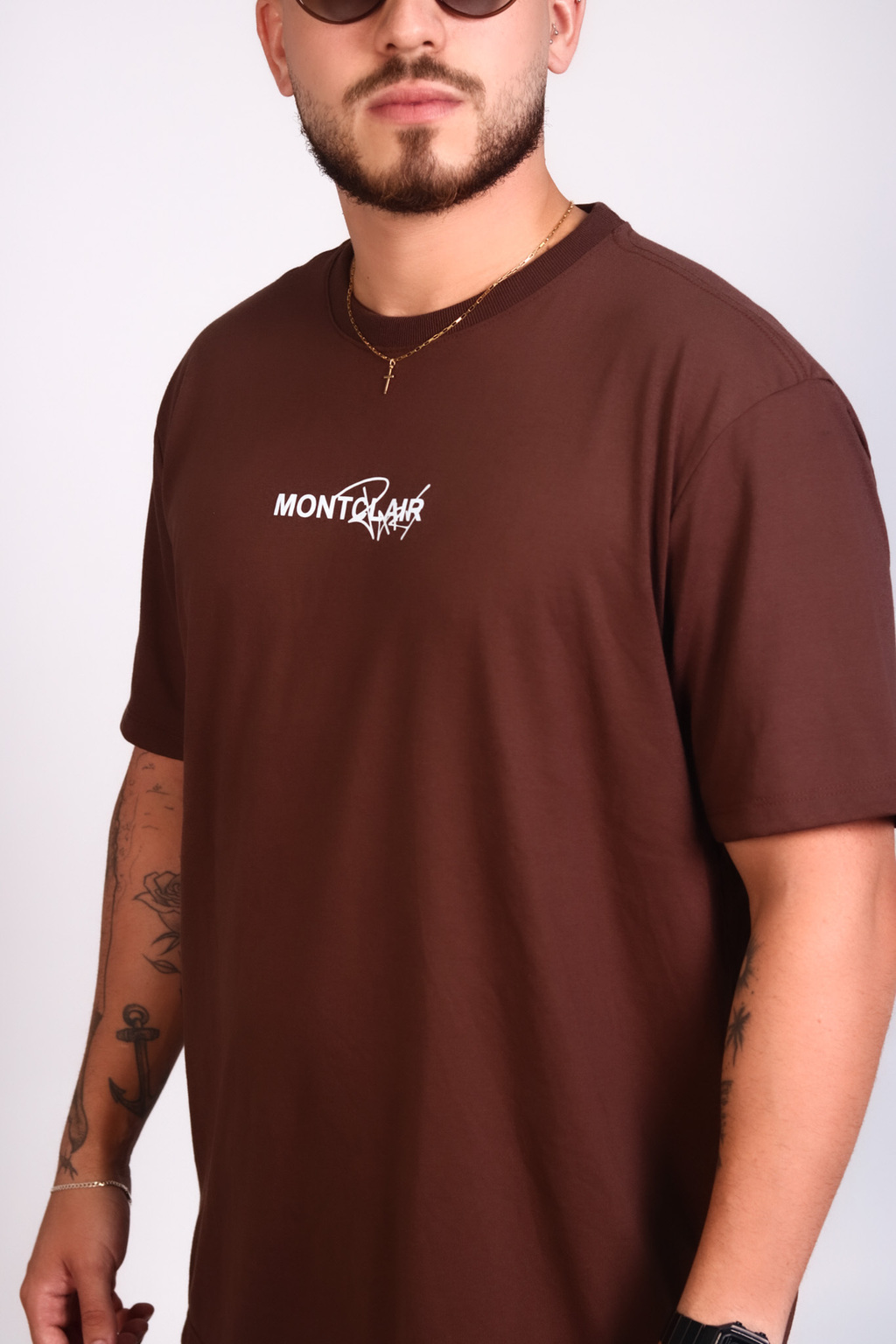 CAMISETA "PARIS" MARROM — foto 4