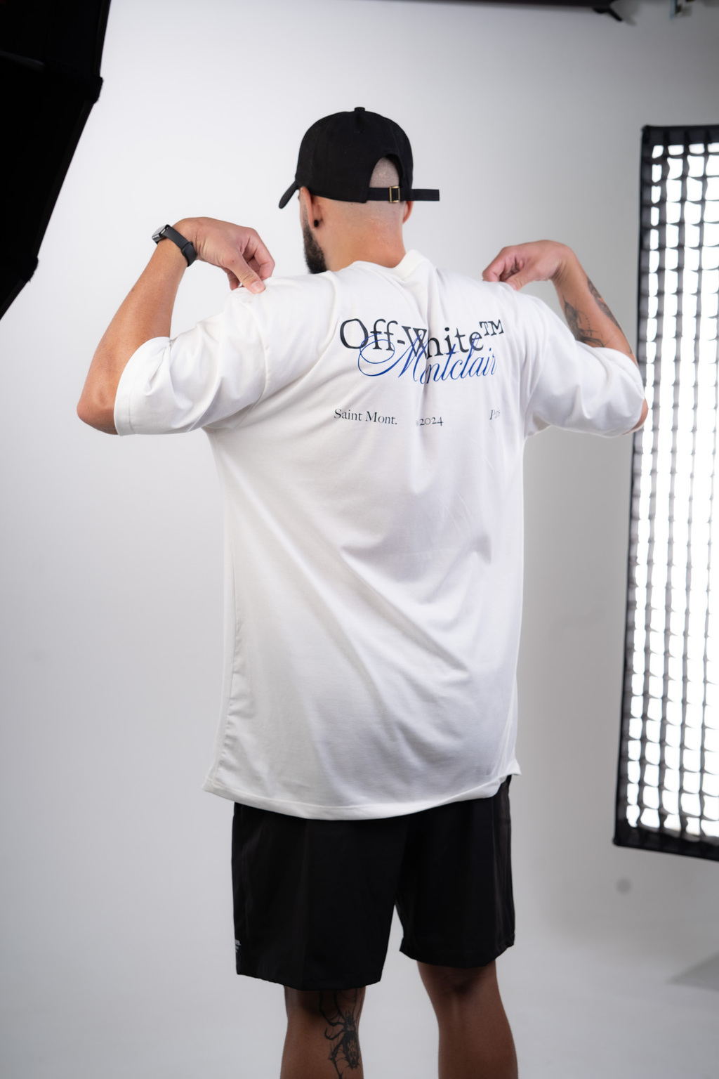 OVERSIZED ''OFF WHITE X MONTCLAIR'' OFF WHITE — foto 3
