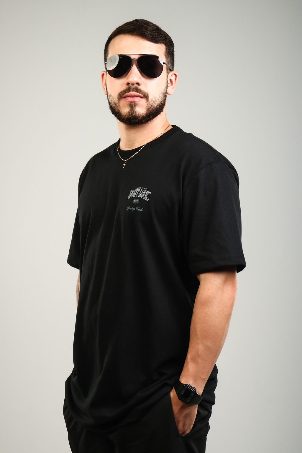CAMISETA ''SAINT LOUIS'' PRETA — foto 3