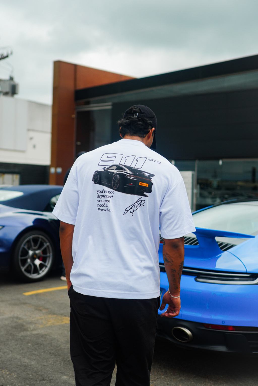 OVERSIZED ''NEED PORSCHE" BRANCA — foto 3