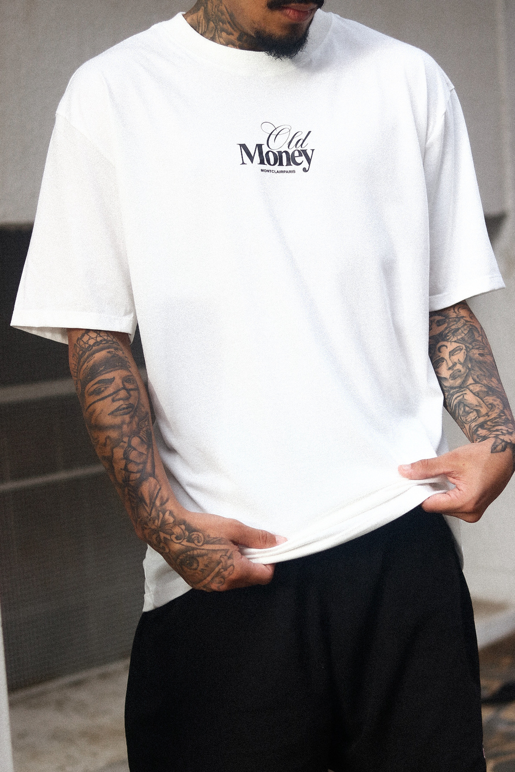 CAMISETA "OLD MONEY" OFF WHITE — foto 3