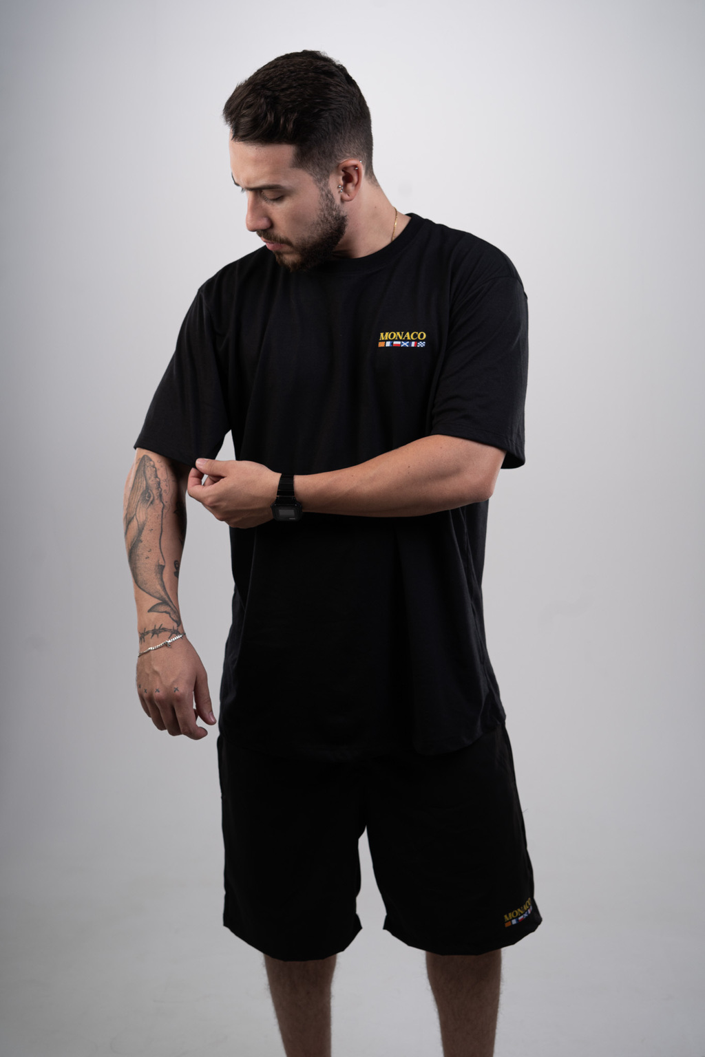 CAMISETA "MÔNACO" PRETA — foto 4